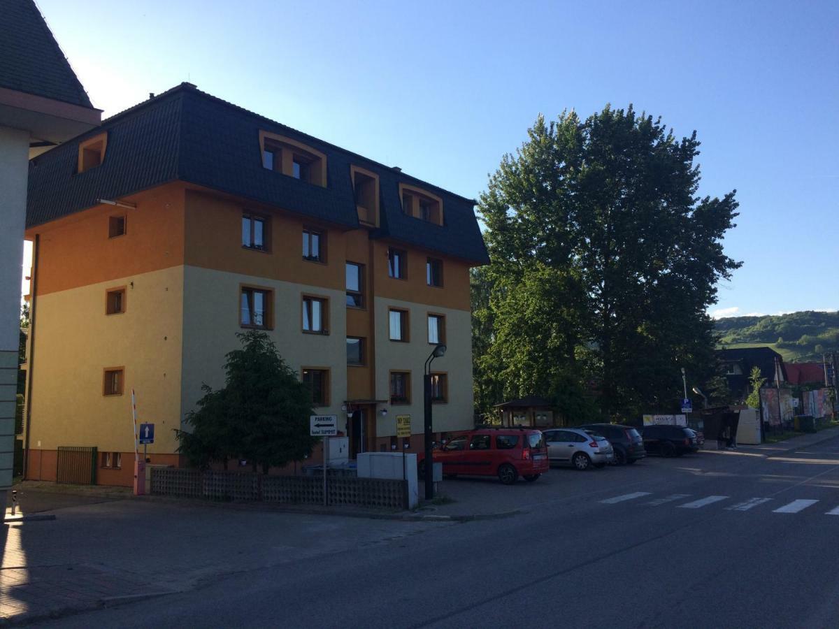 Beska Leilighet Bešeňová Eksteriør bilde